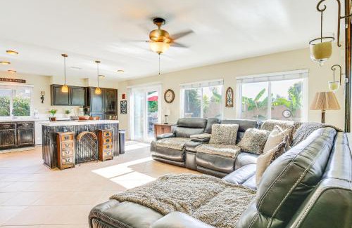 Indio Casa | Hot Tub, Bar and Outdoor Kitchen Chic Indio Retreat