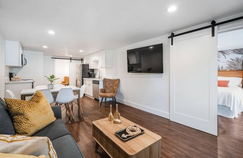 Greenwood Casa | Hot Tub, Central Location, Stylish, 2BR/1BA