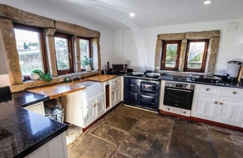 Lumbutts Cabaña | Hot tub Cottage, stunning views
