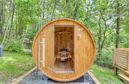 Long Pond Casa | Hot Tub, Fire Pit and Barrel Sauna Poconos Abode