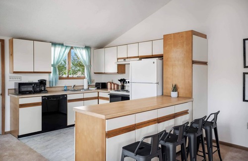 The Woods Chalet De Esquí | Hot Tub, Fire Pit, Grill, Deck w/Resort Amenities