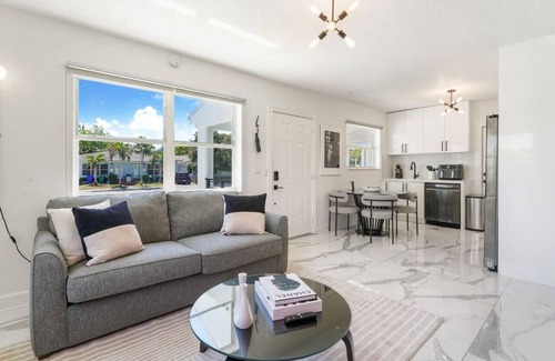 Buena Vista Casa | Hot Tub Fire Pit Miami Cruise Port Design District