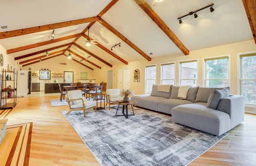 Dawsonville Casa | Hot Tub + Fire Pit: Spacious Home Near Lake Lanier