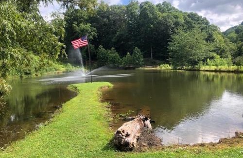 Waynesville Casa | Hot Tub, Fire Pit, Views, Starlink Wi-fi