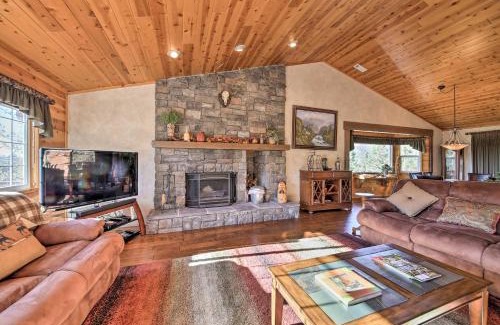 Castle Glen Estates Casa | Hot Tub, Game Room and 2 Decks Luxe Big Bear Home