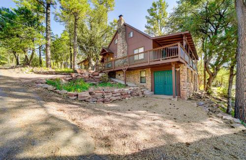 Pine Casa | Hot Tub, Game Room Dog-Friendly Pine Cabin!
