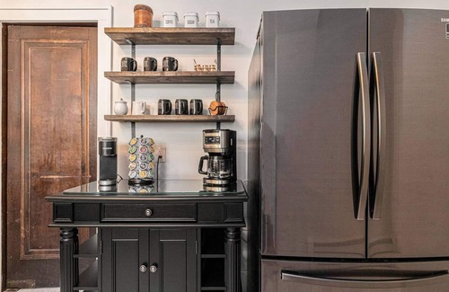 Burns Park Casa | Hot Tub | Game Room | Sauna | Deck | Fire Pit | Walk to Stadium/Downtown/Park