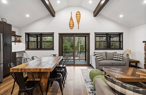 Lake Harmony Estates Casa | Hot Tub | Game Room | 6 Bedroom | Fire Pit