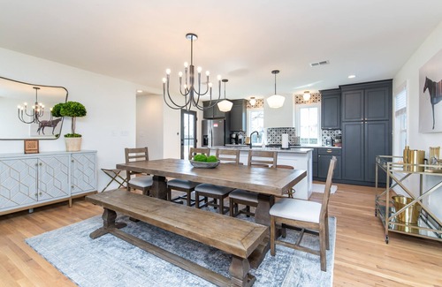 Lexington Casa | Hot Tub | Great Location | Patio | Grill | Ping Pong