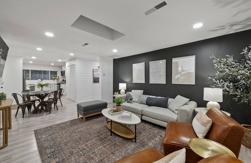 South Jordan Casa | Hot Tub Hideaway