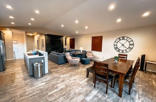 Oceano Casa | Hot Tub - Just Steps to the Beach - Sleeps 12!