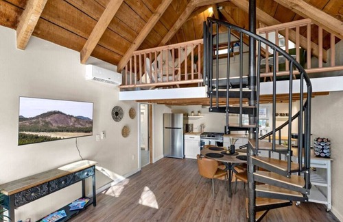 Kachina Village Apartamento | Hot Tub King Fast WiFi