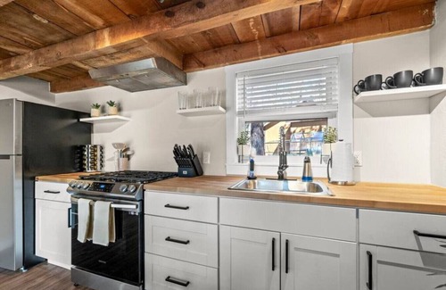 Kachina Village Apartamento | Hot Tub King Fast WiFi