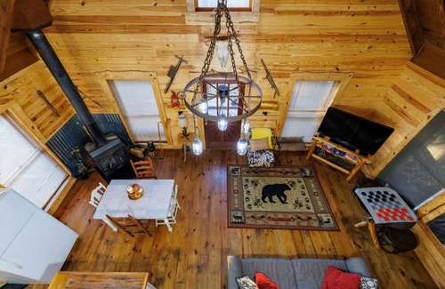 Mentone Chalet De Esquí | Hot Tub l 3 Acres l Near Desoto State Park