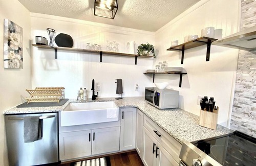 Basye Cabina | Hot Tub Luxe Retreat - Game Room - Lake Laura - Bryce Resort