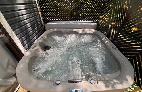 Basye Cabina | Hot Tub Luxe Retreat - Game Room - Lake Laura - Bryce Resort