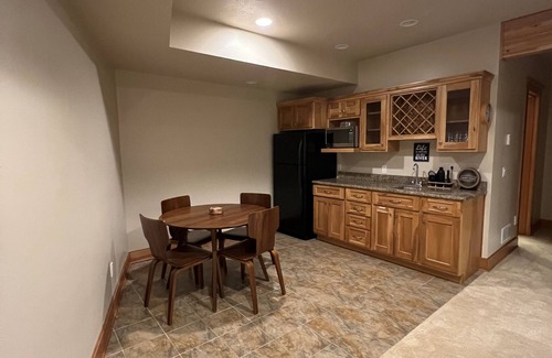 Brainerd Casa | HOT TUB Luxury Cabin on Mississippi River, Dock, Pool Table, Fishing, Fire Pits