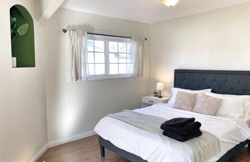 Huntington Beach Casa | Hot Tub . Near Freeway . Quick 2 Theme Parks/Beach