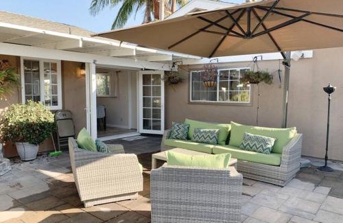 Huntington Beach Casa | Hot Tub . Near Freeway . Quick 2 Theme Parks/Beach