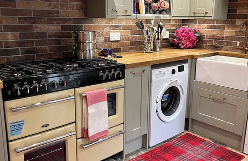 Abertillery Casa | Hot tub Retreat In The Valley's Of South Wales