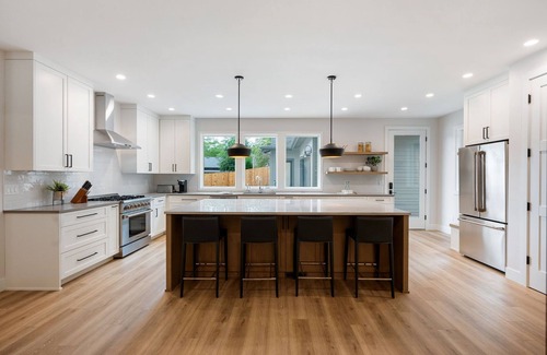 West Linn Casa | Hot tub, sauna, close to shops & restaurants!