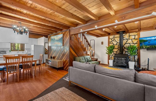 Tahoma Cabina | Hot Tub, Secluded West Shore Cabin! Pets OK!