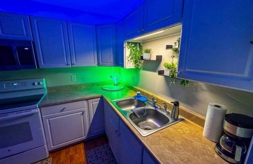 Georgetown Casa | Hot Tub! The Glow Hill - Ark 30 min - Horse Prk 13 min - Rupp - 20 min