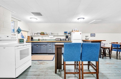 Somesville Casa | Hot Tub~Theater~Game Room~Historic Home~Acadia National Park, Dogs are welcome