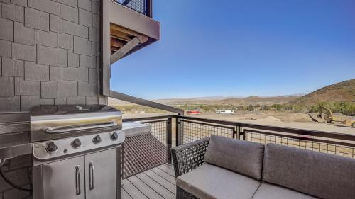 Park City Casa | Hot Tub Walk to Park City Mtn Ski Lift Blackstone at the Canyons by AvantStay