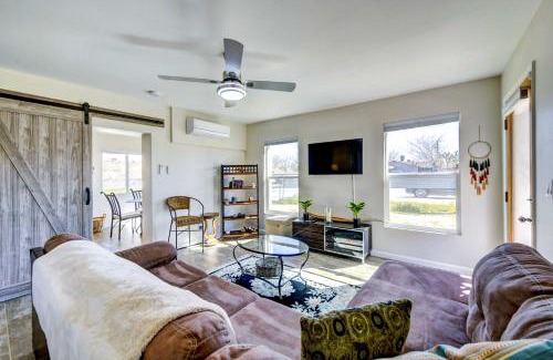 Yucca Valley Casa | Hot Tub, Yard and Fire Pit Joshua Tree Home!
