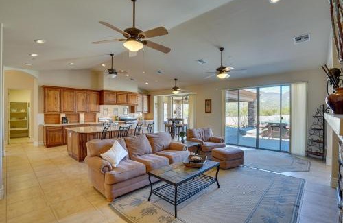 Cave Creek Casa | Hot Tub, Yard and Views Spacious Cave Creek Home