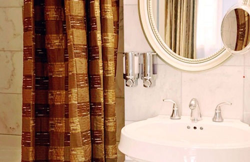 Downtown Monterey Cama Y Desayuno | Hotel 1110 - Adults Only