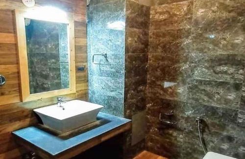 Pushkar Hotel | Hotel 1947 & Labella Rooftop Cafe