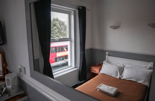 Askew Hotel | Hotel 261