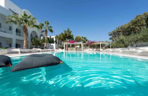 Kamari Hotel | Hotel 28