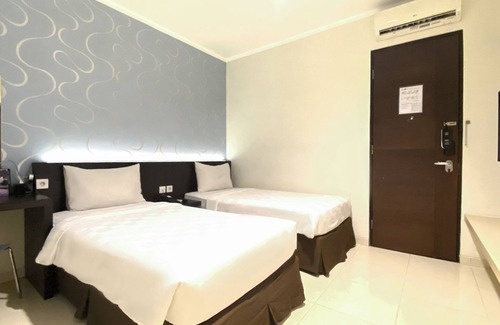 Surabaya Hotel | Hotel 88 Embong Kenongo by WH