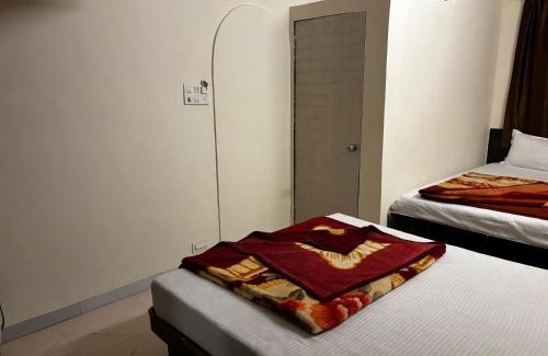 Mahabaleshwar Cama Y Desayuno | Hotel Aafiyat Inn