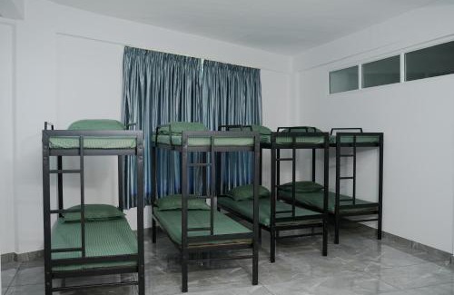 Sulthan Bathery Casa | Hotel Aamis Villa
