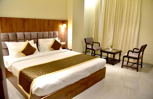 Jaipur Hotel | Hotel Aarna