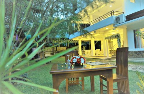 Gurudeniya Hotel | Hotel Achivina