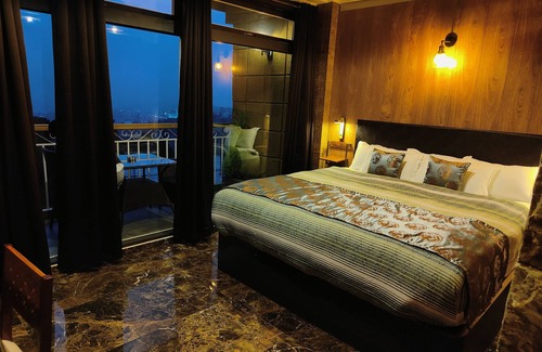 Shillong Hotel | Hotel Acropolis
