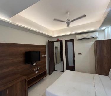 Maharana Pratap Nagar Casa | Hotel Ada Regency