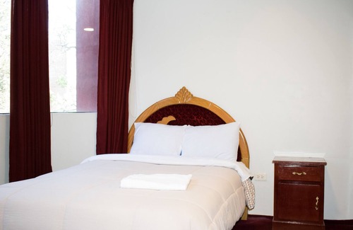 El Tambo Hotel | Hotel Adas Palace
