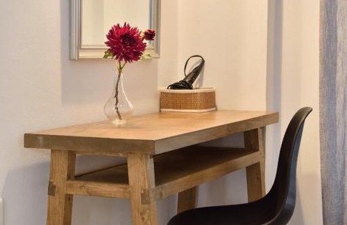Aegina Town Hotel | Hotel Aegina