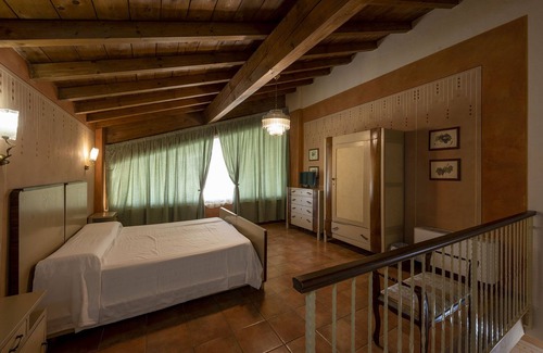 Drizzona Casa | Hotel Airone