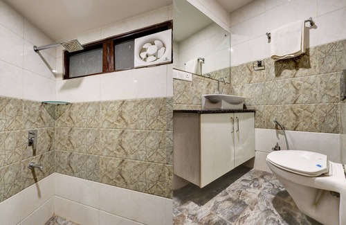 South West Hotel | Hotel Airport Near Yashobhumi