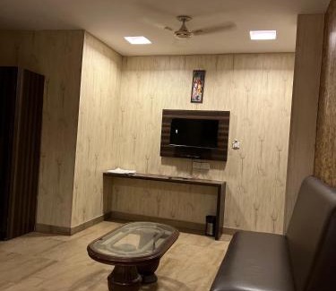 Malviya Nagar Casa | Hotel Airport residency