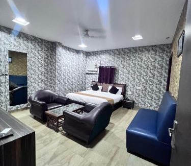 Malviya Nagar Casa | Hotel Airport residency
