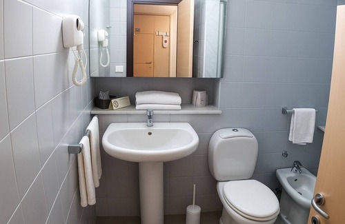 Sarzana Hotel | Hotel Al Sant andrea