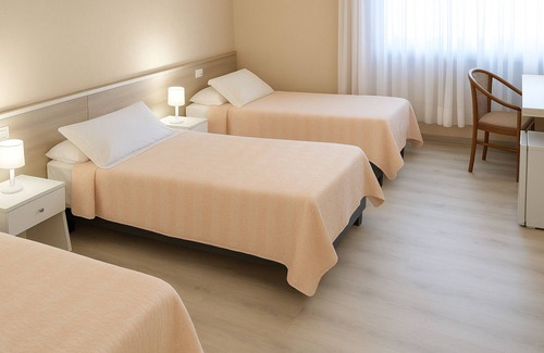 Sarzana Hotel | Hotel Al Sant andrea